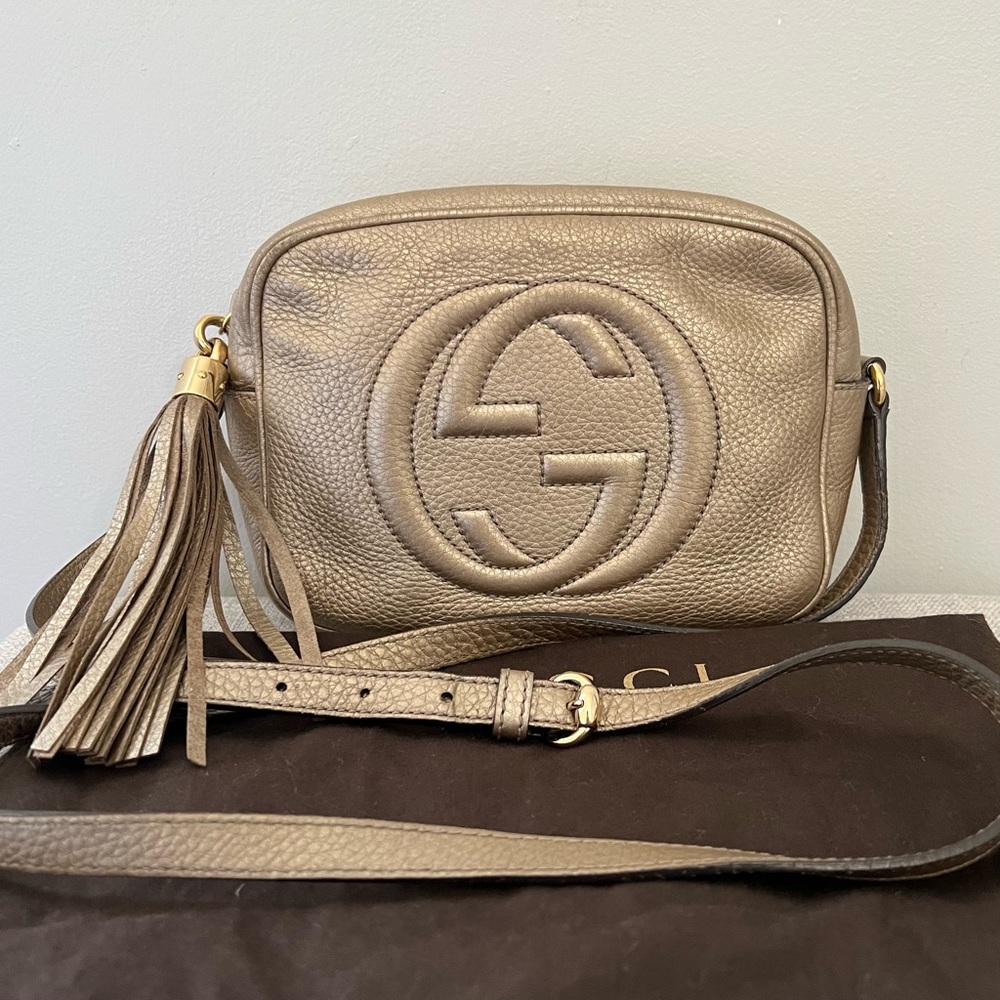 SOLD! Gucci Soho Disco Crossbody Gold